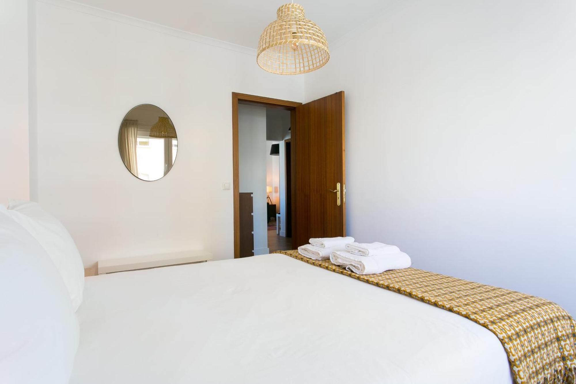 Apartamento Central E Confortavel Junto Ao Bairro Da Graca Lisboa Ngoại thất bức ảnh